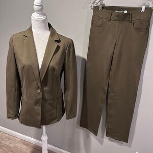 Beta Brand Women’s Suit Stretch Olive Green Pants Jacket Small Medium